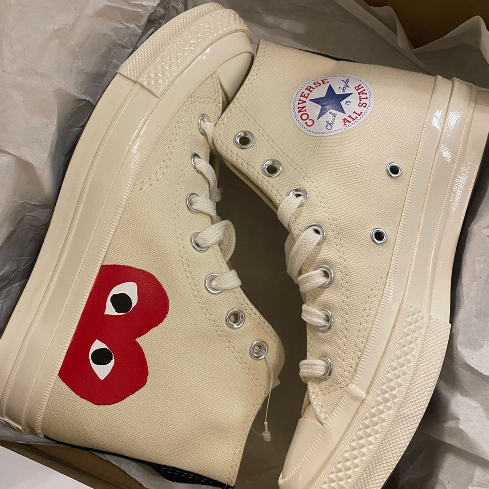 SOLD!!!! Converse x Comme Des Garcons